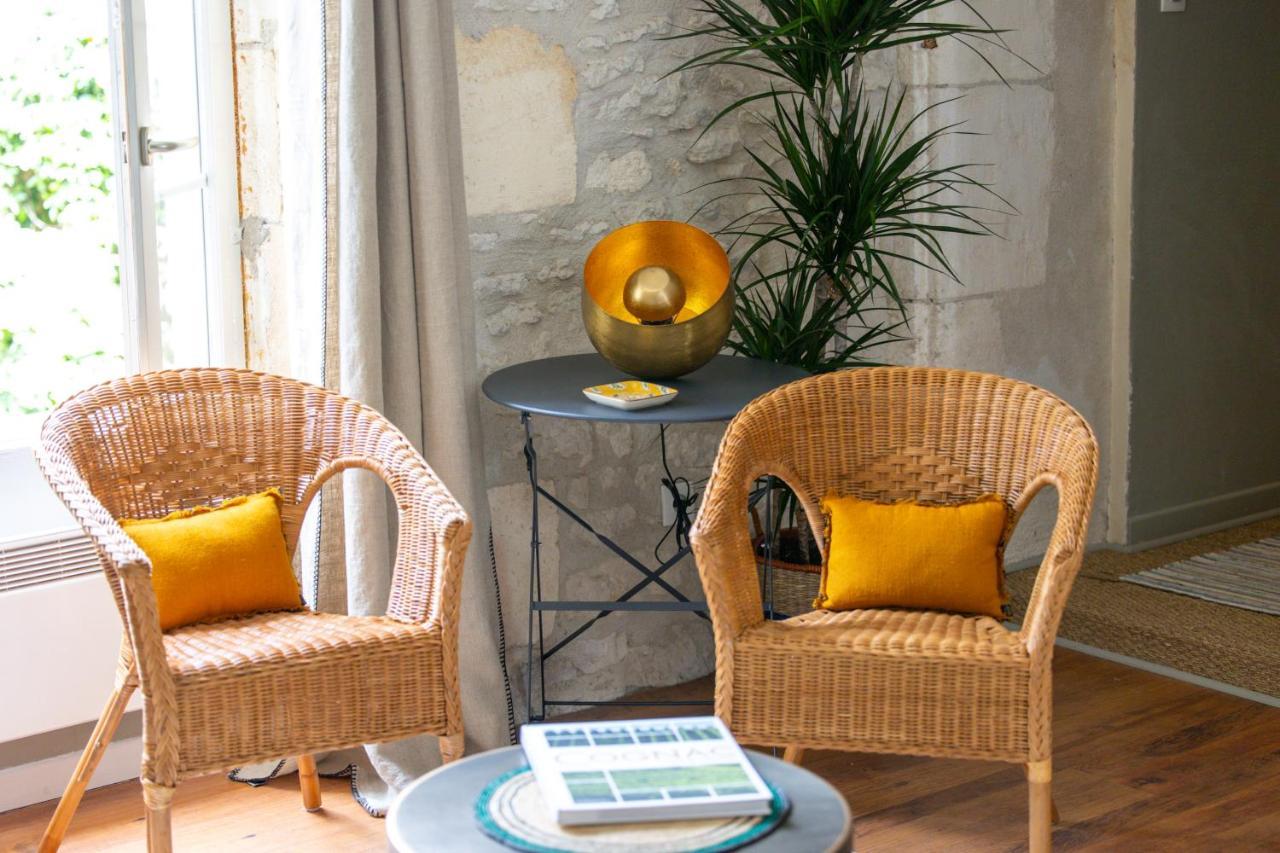 Tour Du Palais #Terrasse #Vue Apartment Cognac Exterior photo